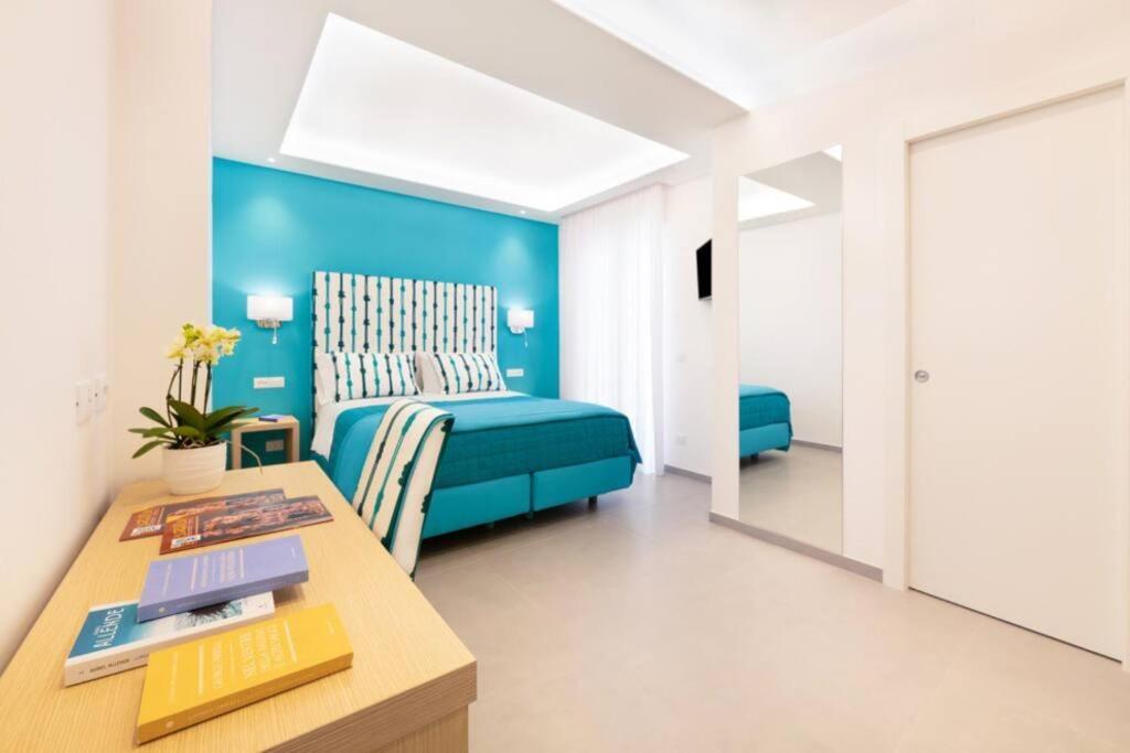 Sorrentovibes - Two Bedrooms New Family Home In Sorrento Center ภายนอก รูปภาพ